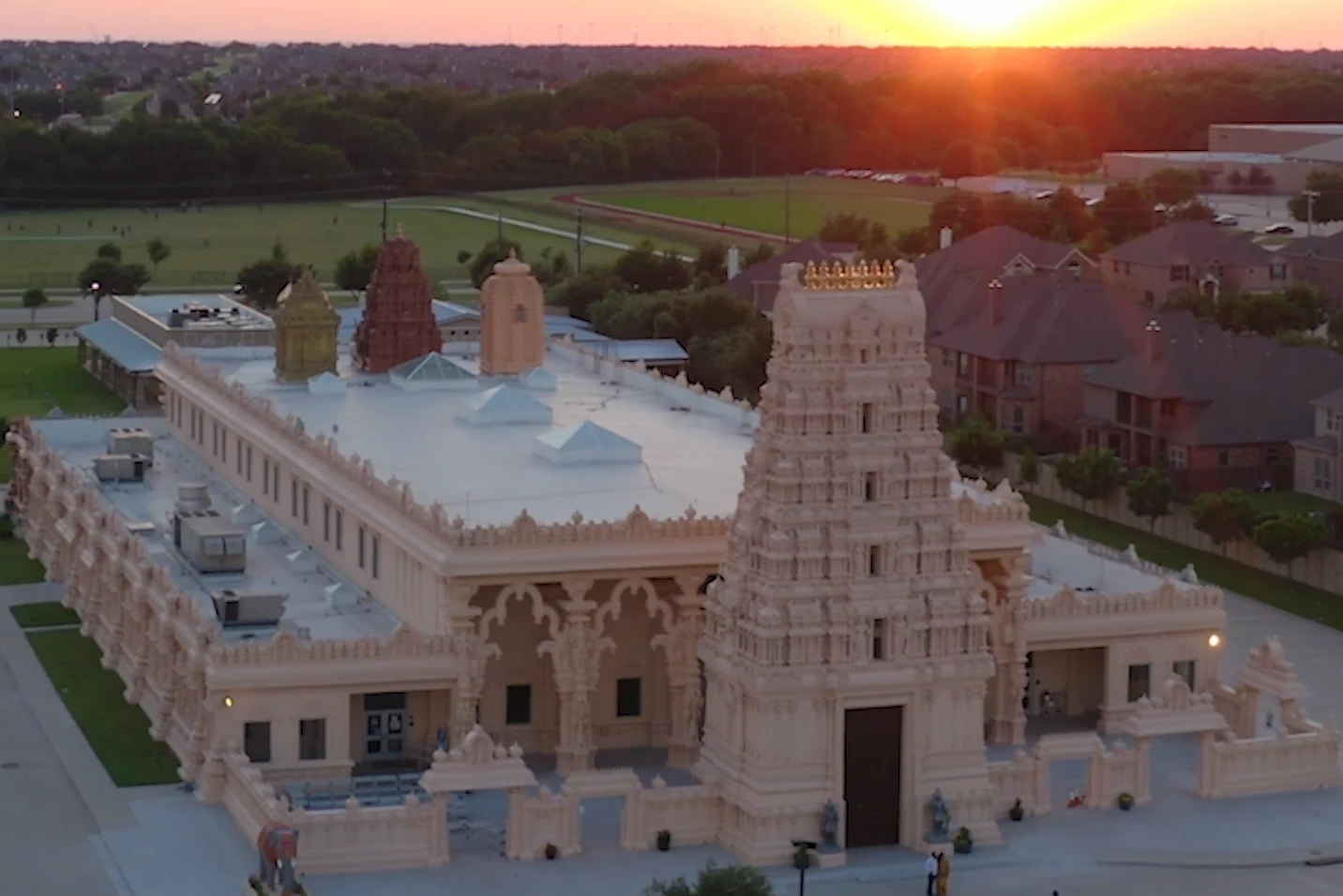 US Ashram Centers
